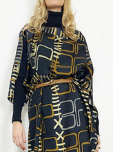 Load image into Gallery viewer, kaftan monogram black