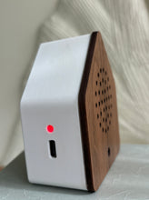 Load image into Gallery viewer, the nightingale bird box