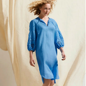 dress linen in blue