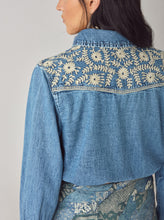 Afbeelding in Gallery-weergave laden, Embroidered Western Cotton Shirt