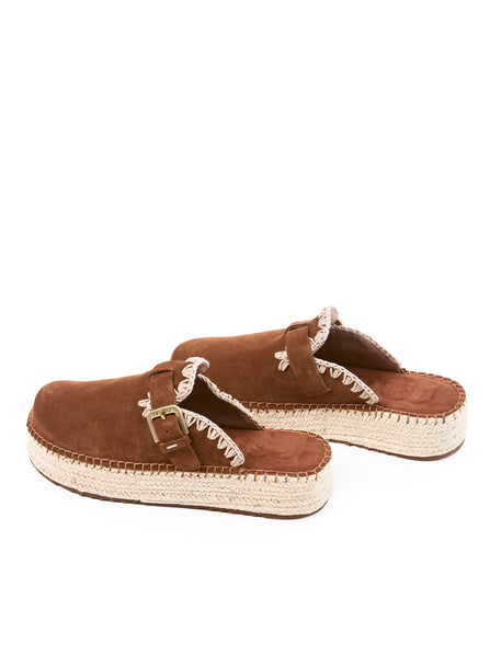 CLOGS BROWN