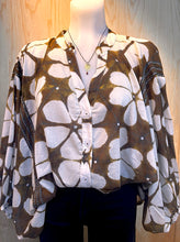Afbeelding in Gallery-weergave laden, Lotus Cotton Brown Top