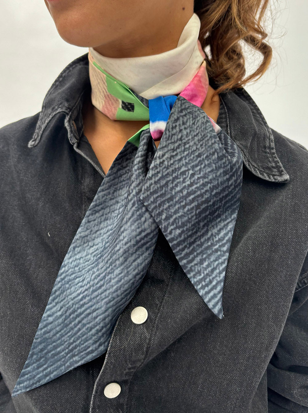 Silk Twilly Scarf Pop