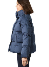 Load image into Gallery viewer, weekend by max mara