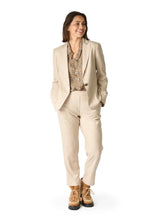 Afbeelding in Gallery-weergave laden, jas van crèmekleurige wol