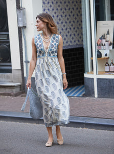 dress kalinda