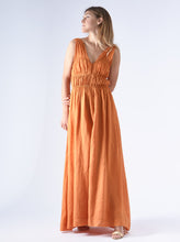 Load image into Gallery viewer, dress maxi linen caramel