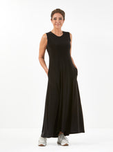 Load image into Gallery viewer, dress long swing black