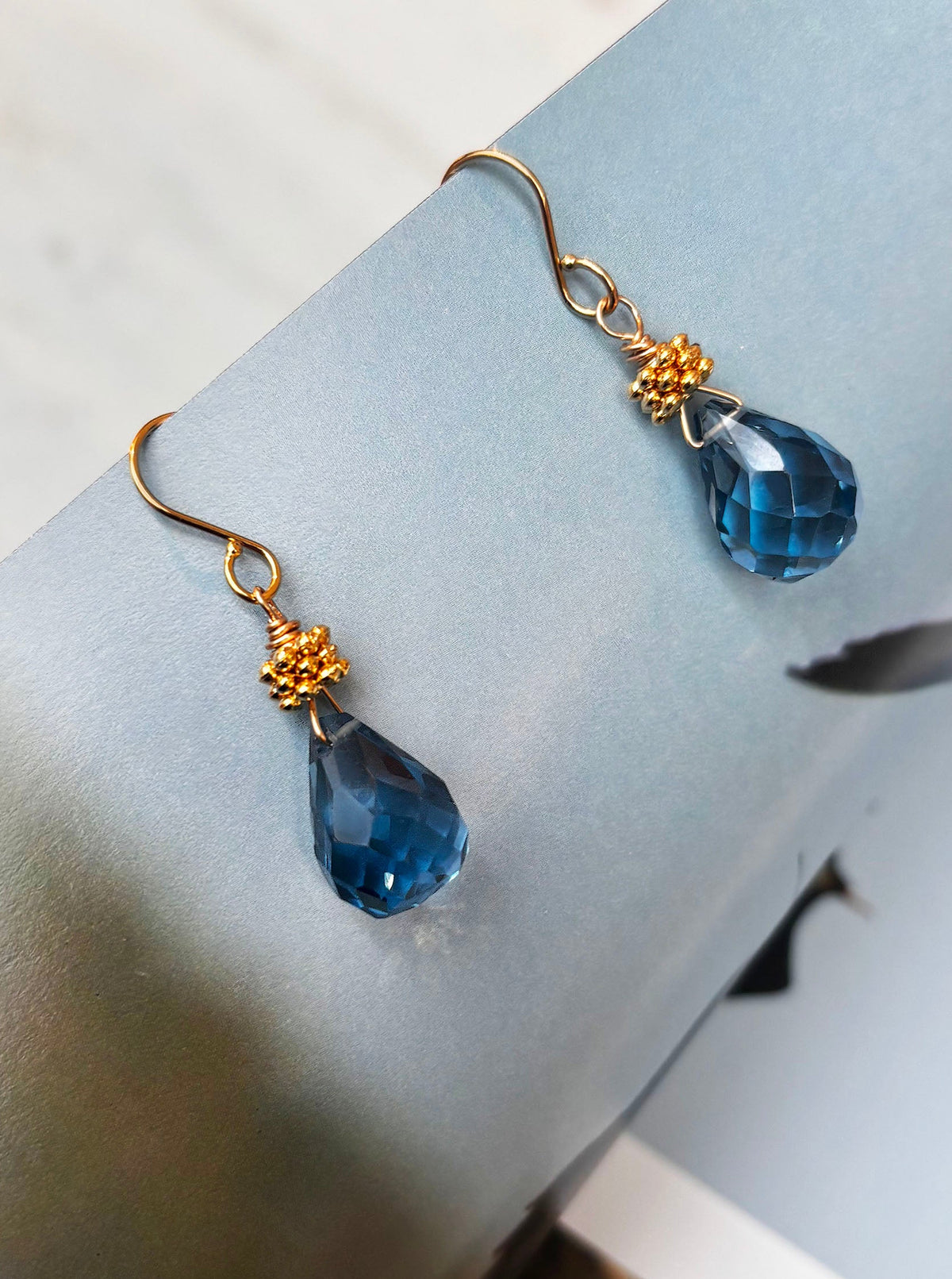 earrings London Blue