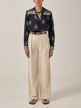 Afbeelding in Gallery-weergave laden, Long Linen Creme Trousers