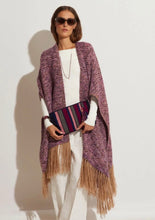 Afbeelding in Gallery-weergave laden, Poncho met aardbeimotief