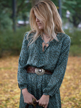 Load image into Gallery viewer, Chicana  Blouse Brown